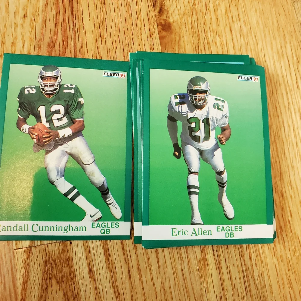 Football Cards - Picture 4 of 16